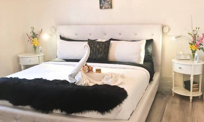 Sonora Villa | Quiet & Luxurious Getaway near Downtown Sonora (fully equipped)