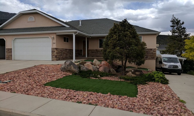 Cedar City Apartment | Quiet Neighborhood Home With Excellent Views And Nearby Attractions
