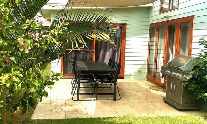 Kalbarri House | Quiet Oasis, Walk to the Beach and cafes. Stylish and Modern