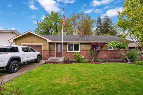 Washougal House | Quiet, Peaceful Retreat Near Columbia River Gorge