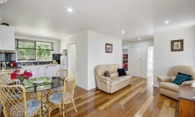 Belmont Apartment | Quiet, quality 2 bedroom Unit close to High Street