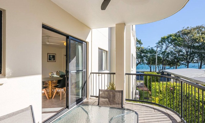 Bongaree Apartment | Quiet South Esplanade Location