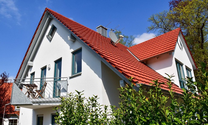 Dambach Apartment | Quiet , spacious apartment with balcony