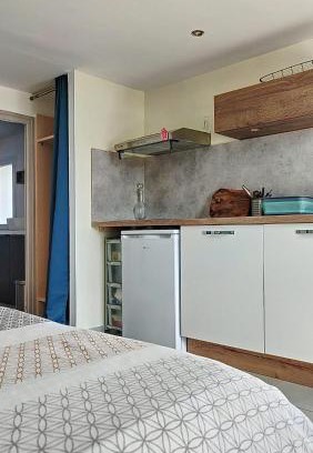 Plaisance-du-Touch Apartment | Quiet Studio with Private Parking