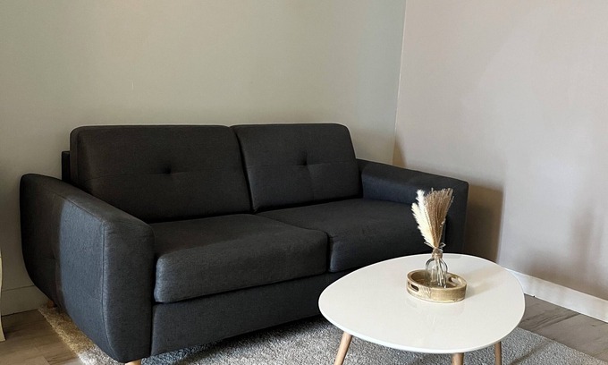 Saint-Pierre-le-Moutier House | Quiet town house - sleeps 8 - pets welcome - 10 min from circuit