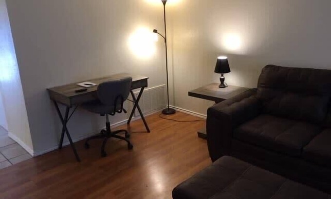 Lawton House | Quiet townhouse close to Fort Sill!