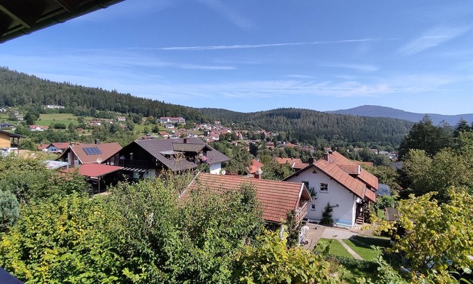 Rabenstein Apartment | Quiet vacation apartment on the edge of the forest