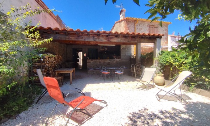 Sorede House | Quiet village house, air conditioning and shady garden - 10 km from the beach - Bicycle path