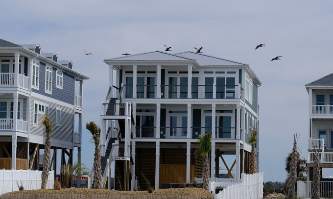 Oak Island House | Quiet West End, Oceanfront & Soundfront, Pool,Hot Tub, Elevator, Pets, Sept sale