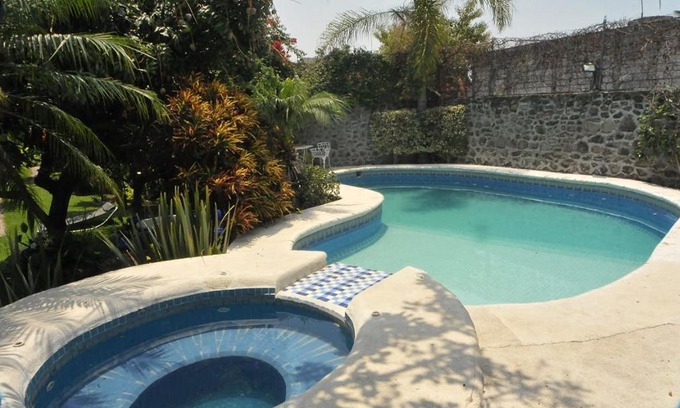 Oaxtepec House | Quinta Luzmari