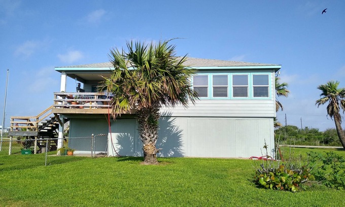 Quintana House | Quintana Lighthouse