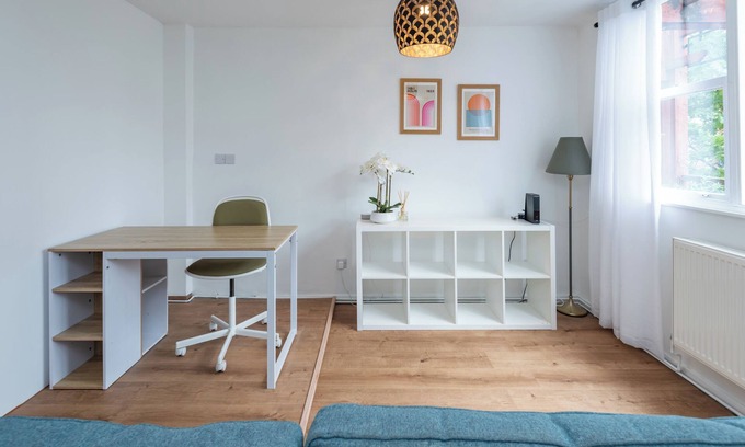 Crystal Palace Apartment | Quirky 1BD Flat, Heart of Sydenham
