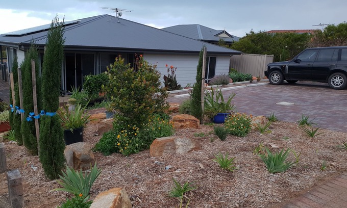 Penneshaw House | Quite harbour village. Close to beach, boat ramp and attractions