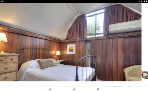 Perth House | Quite rooms in a quite street in Perth City