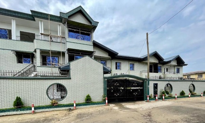 Bonaberi Apartment | Résidence 2JGE