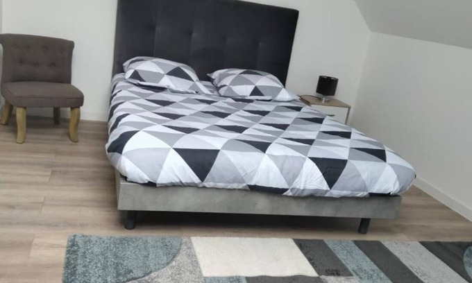 Saint-Quentin Apartment | Résidence Charles Rogier Appt 6