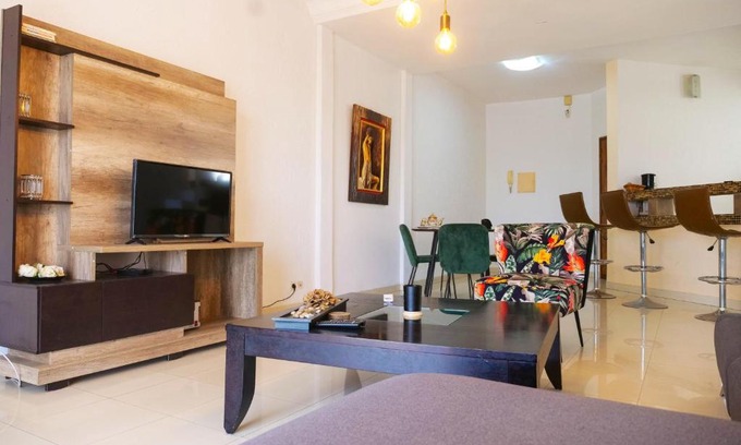 Yof Apartment | Résidence CRISTINA, Studio meublé