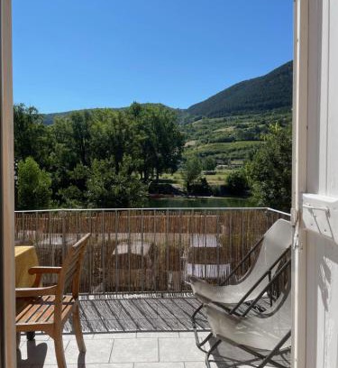 Millau Apartment | Résidence du bord du Tarn