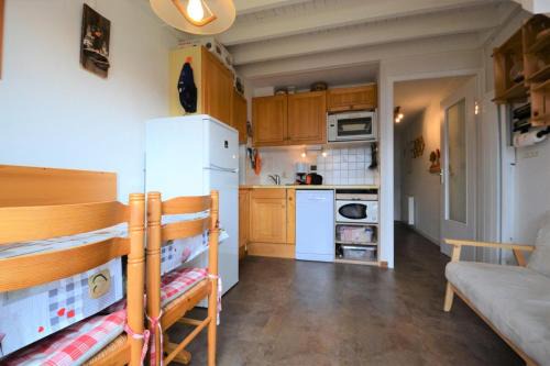 Cohennoz Apartment | Résidence La Sapiniere - Appartement 5 personnes proche des pistes de l'Espace Diamant MAE-7454