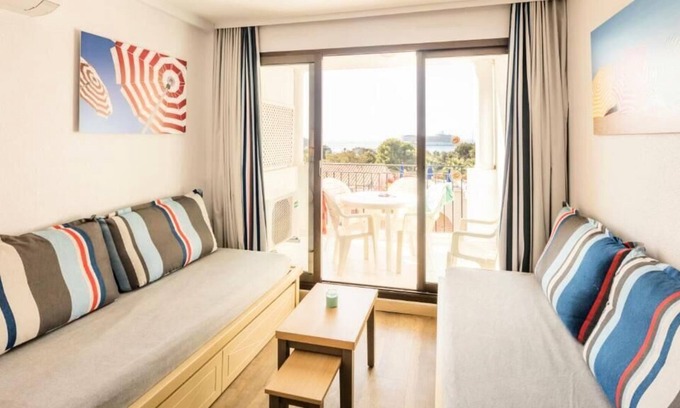 Villefranche-sur-Mer Apartment | Résidence Pierre & Vacances L'Ange Gardien - Studio 4 people - 1 sleeping area - Terrace or balcony