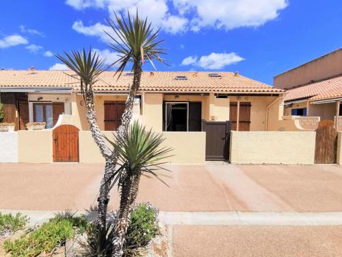 Leucate Villa | Résidence Grande Bleue - VILLA T1 CAB MEZZ 6 couchages PORT LEUCATE MAE-0624