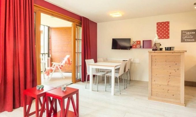 Eguisheim Apartment | Résidence Pierre & Vacances Le Clos d'Eguisheim **** - Apartment 6 people - 1 bedroom + 1 sleeping area - Garden view