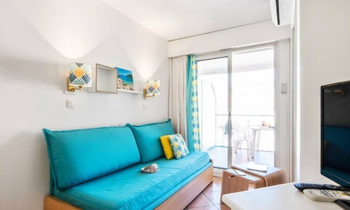 Menton Apartment | Résidence Pierre & Vacances Les Rivages du Parc*** - Apartment for 4 people - 1 bedroom - Balcony