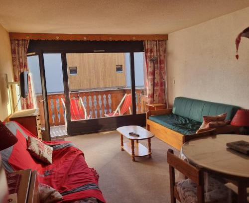 Jeux Apartment | Résidence Porthos C2-4pers-Alpe d'Huez-Centre Station