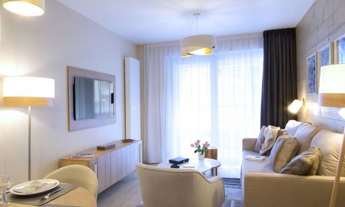 Huez Apartment | Résidence Prestige Odalys l'Éclose by Interhome