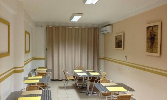 Conakry Hotel | Résidence Sandervalia