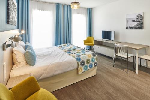 Jonzac Apartment | Résidence Vacances Bleues Les Coteaux de Jonzac