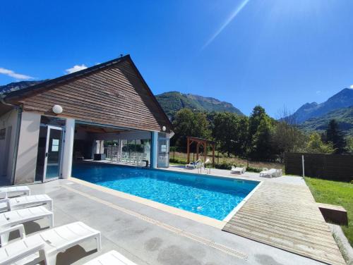 Luz-Saint-Sauveur Apartment | Résidence Val de Roland