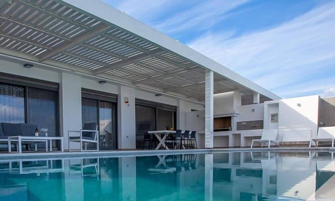 Vlicha Villa | R 1219 Xanthus Villa Kastro With BBQ, Outdoor Jacuzzi & Sea view