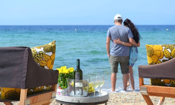 Megalos Prinos Villa | R 215 Elegant Luxury Beachfront Villa with Luxurious Pool, Outdoor BBQ and magnificent views at the