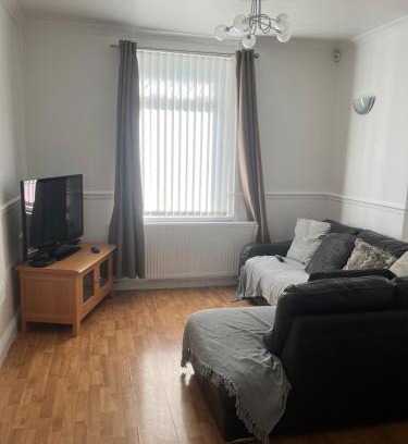 Merthyr Vale Apartment | R&Gs
