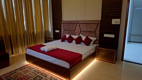 Guptkashi Hotel | R Narayan pleasant Inn hotel