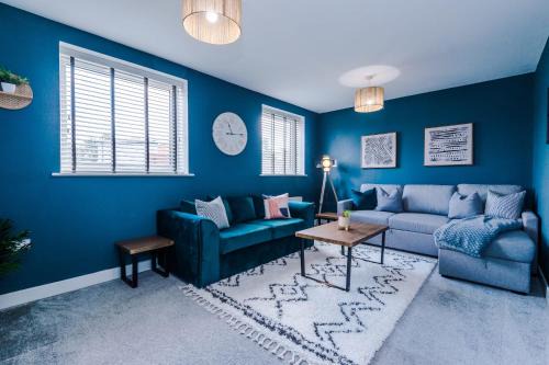 Manchester House | R&R - Modern Townhouse near Etihad & City Centre (5 Bedrooms, Free Parking)