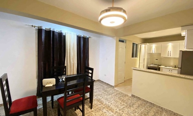 Samana Apartment | RA-4 cómodo apartamento con vista al mar