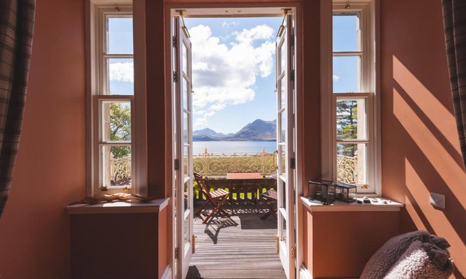 Isle of Raasay House | Raasay House Hotel