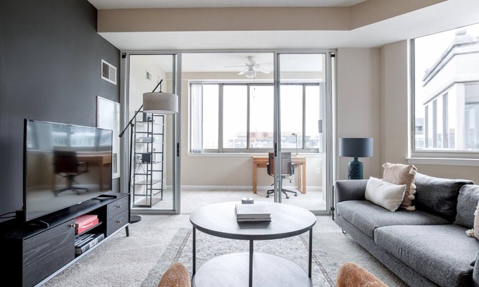 Chinatown Apartment | Rad Mount Vernon 1BR w/Gym, Pool, Doorman, nr. Chinatown, by Blueground
