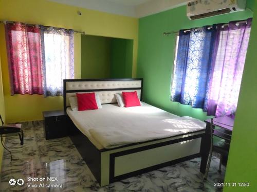 Siliguri Hotel | Radha Rani lodge