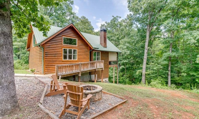 Cleveland Cabin | Radiance-Luxury Private Cabin w Infrared Sauna and 6 ft. 2 Person Jacuzzi Spa