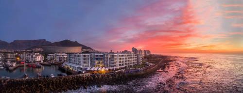 Mouille Point Hotel | Radisson Collection Hotel, Waterfront Cape Town