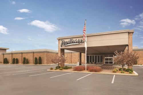 Fond du Lac Hotel | Radisson Hotel and Conference Center Fond du Lac
