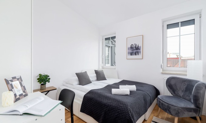 Wesoła Zachod Apartment | Radziwillowska 19 | 2 Bedrooms | Close to Center