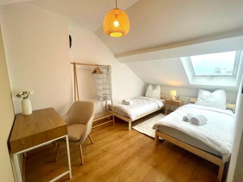 Erfurt Apartment | RAHA Apartments - Ihr Rückzugsort mit Panoramablick - HBF - Vollausstattung - Gratis Parkplatz