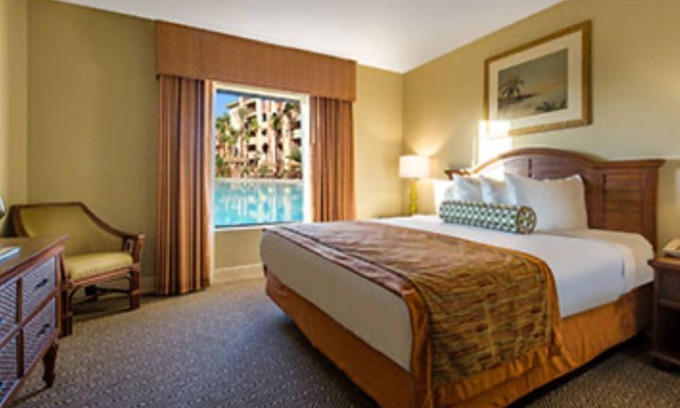 Las Vegas Resort | Raiders Game Tahiti Village 1 bedroom Sept 13-16 includes parking