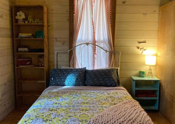 Wellborn House | Railroad Inn & Farm