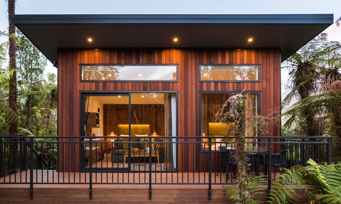 Franz Josef Glacier House | Rainforest Deluxe