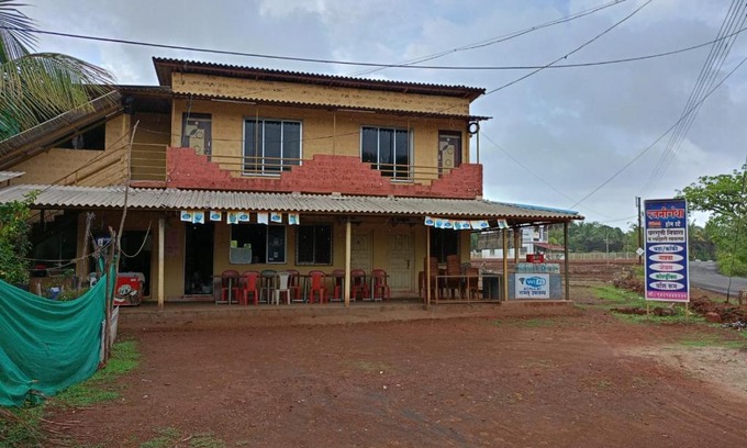 Ratnagiri Bed & Breakfast | Rajanigandha Homestay
